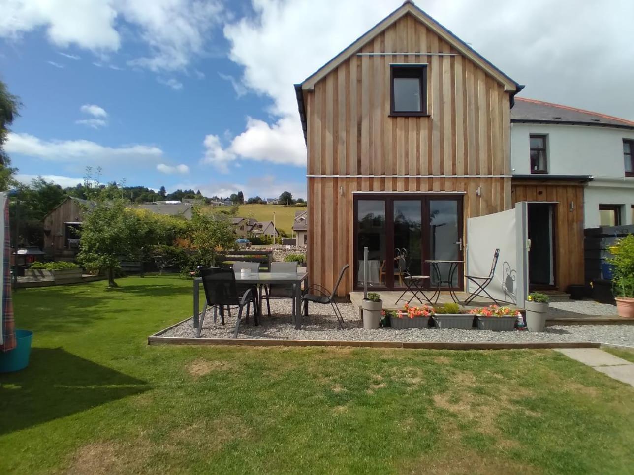 Lycia Rooms + Inverness Exterior foto
